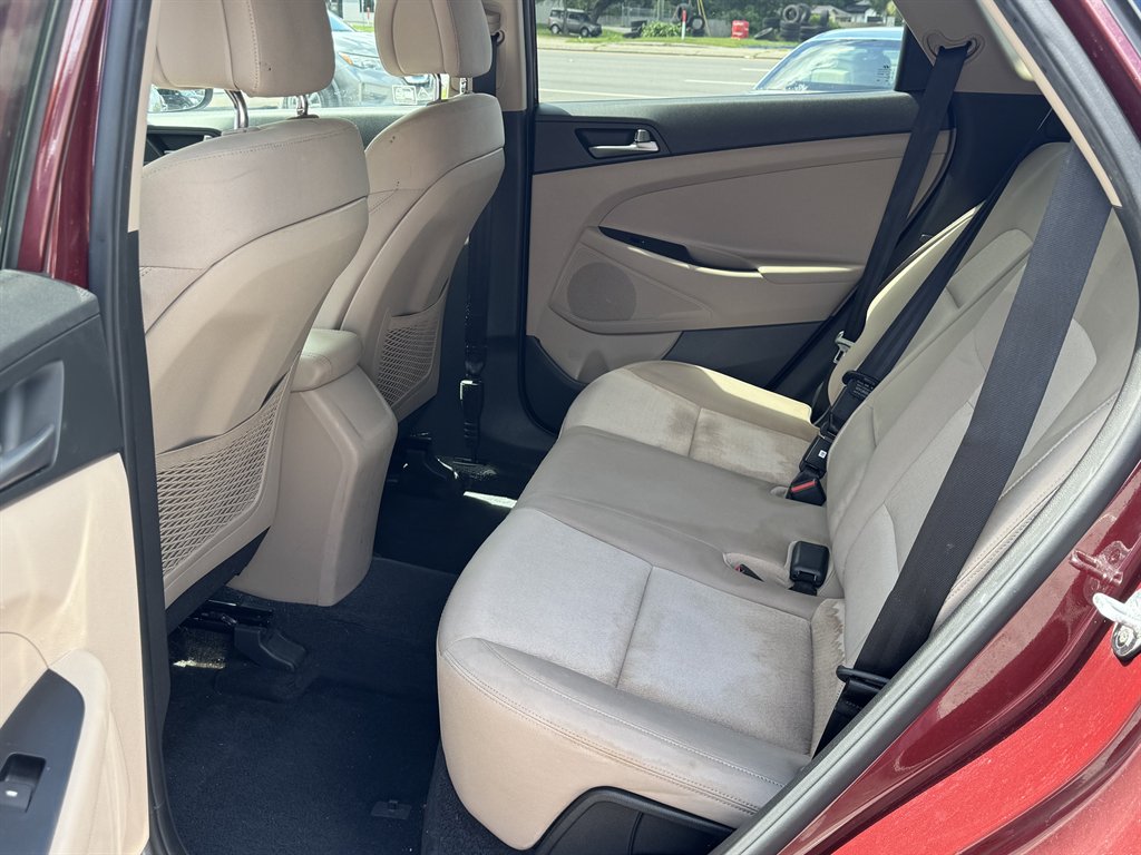 2017 Hyundai Tucson SE - Photo 6